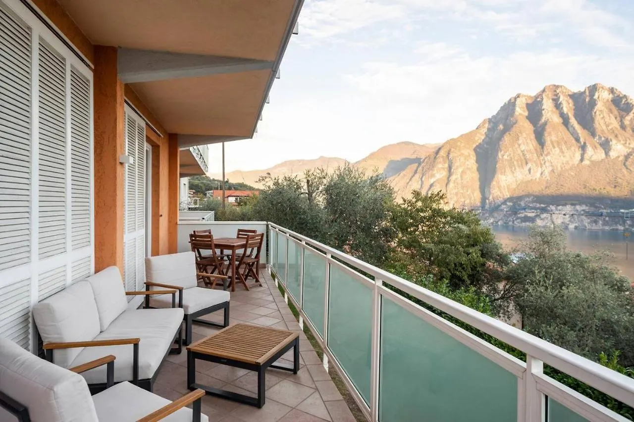 Happy Guest Apartments - Blue Apartment Riva di Solto